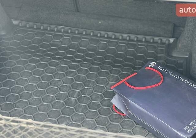 Черный Тойота Камри, объемом двигателя 2.49 л и пробегом 105 тыс. км за 17000 $, фото 18 на Automoto.ua