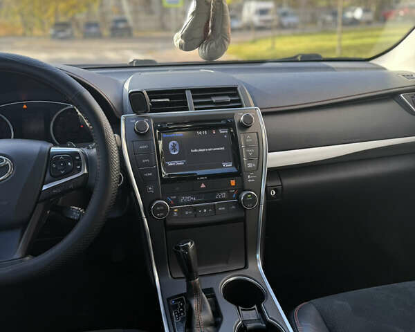 Тойота Камри 2017 в Тернополе на Automoto.ua Черный Тойота Камри, объемом двигателя 2.49 л и пробегом 277 тыс. км за 16900 $, фото 2 на Automoto.ua
