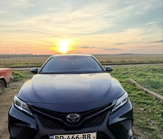Черный Тойота Камри, объемом двигателя 2.5 л и пробегом 170 тыс. км за 18000 $, фото 1 на Automoto.ua