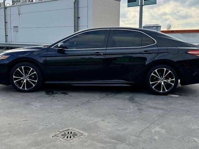 Чорний Тойота Камрі, об'ємом двигуна 2.5 л та пробігом 147 тис. км за 16300 $, фото 7 на Automoto.ua