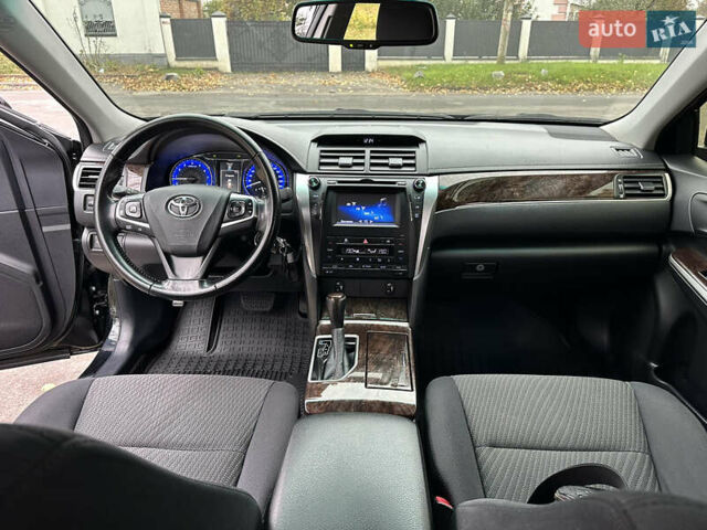 Чорний Тойота Камрі, об'ємом двигуна 2.49 л та пробігом 149 тис. км за 16999 $, фото 48 на Automoto.ua