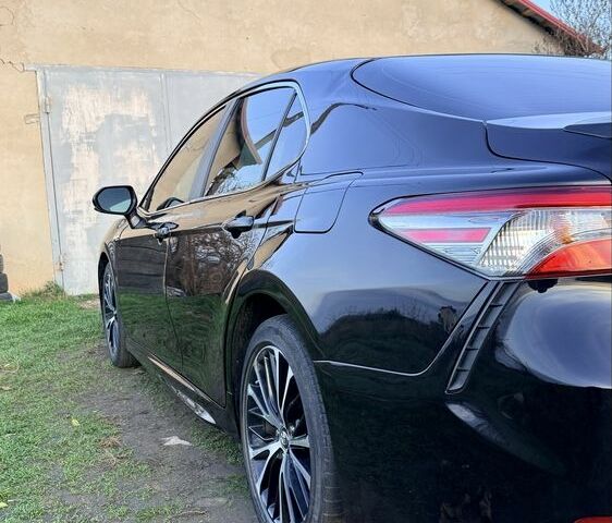 Черный Тойота Камри, объемом двигателя 2.5 л и пробегом 170 тыс. км за 18000 $, фото 20 на Automoto.ua