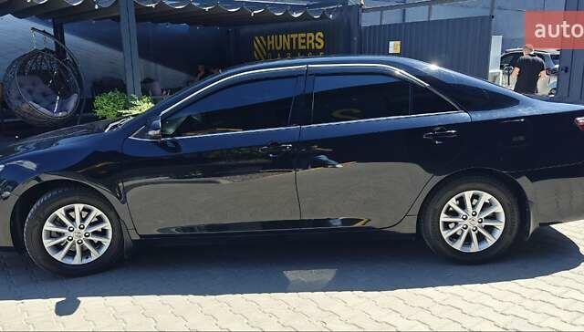 Черный Тойота Камри, объемом двигателя 2.49 л и пробегом 159 тыс. км за 19500 $, фото 4 на Automoto.ua