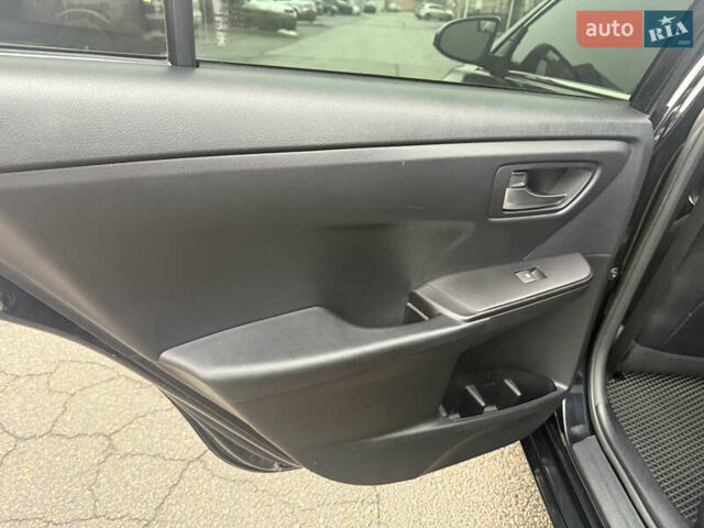 Черный Тойота Камри, объемом двигателя 2.49 л и пробегом 162 тыс. км за 16200 $, фото 27 на Automoto.ua