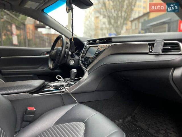 Черный Тойота Камри, объемом двигателя 2.49 л и пробегом 136 тыс. км за 17000 $, фото 20 на Automoto.ua