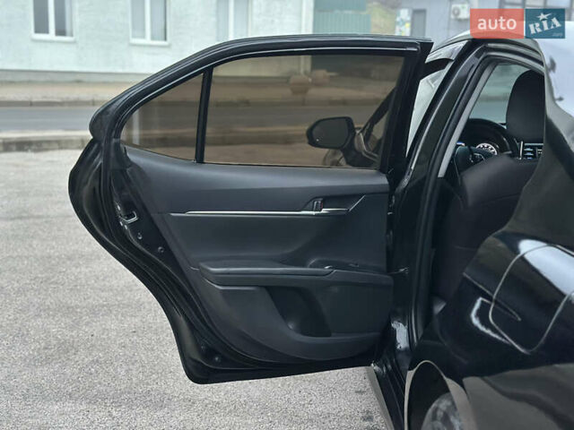 Черный Тойота Камри, объемом двигателя 2.49 л и пробегом 159 тыс. км за 14900 $, фото 18 на Automoto.ua