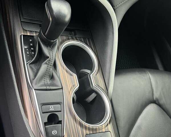 Чорний Тойота Камрі, об'ємом двигуна 2.49 л та пробігом 138 тис. км за 20500 $, фото 8 на Automoto.ua