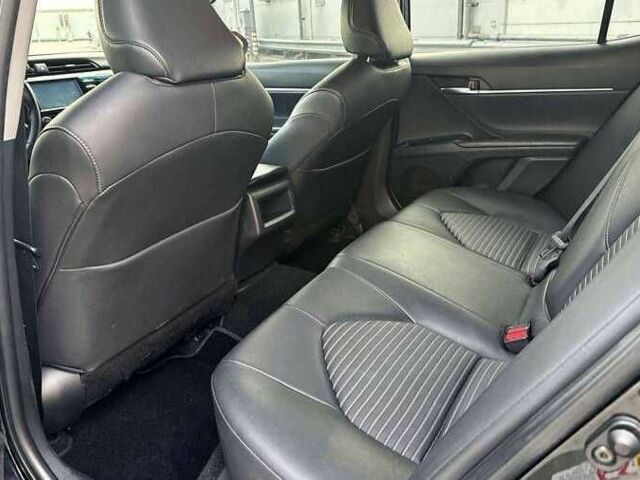 Чорний Тойота Камрі, об'ємом двигуна 2.5 л та пробігом 147 тис. км за 16300 $, фото 21 на Automoto.ua