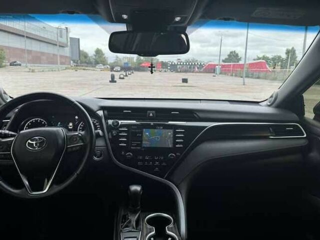 Чорний Тойота Камрі, об'ємом двигуна 2.5 л та пробігом 129 тис. км за 15000 $, фото 7 на Automoto.ua