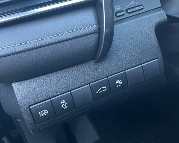 Черный Тойота Камри, объемом двигателя 2.49 л и пробегом 153 тыс. км за 17400 $, фото 11 на Automoto.ua