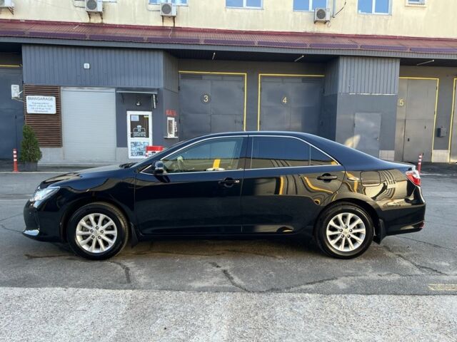 Черный Тойота Камри, объемом двигателя 2.5 л и пробегом 78 тыс. км за 20000 $, фото 1 на Automoto.ua