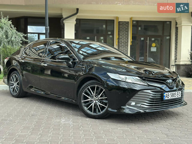 Черный Тойота Камри, объемом двигателя 2.5 л и пробегом 27 тыс. км за 29500 $, фото 2 на Automoto.ua