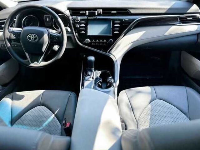 Черный Тойота Камри, объемом двигателя 2.5 л и пробегом 60 тыс. км за 14700 $, фото 2 на Automoto.ua