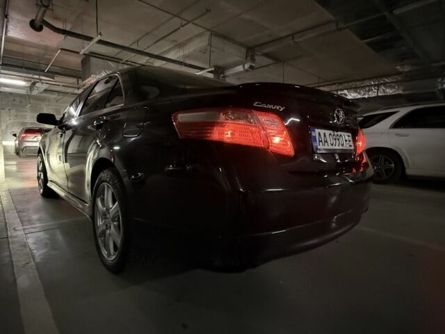 Черный Тойота Камри, объемом двигателя 2.4 л и пробегом 251 тыс. км за 11990 $, фото 7 на Automoto.ua