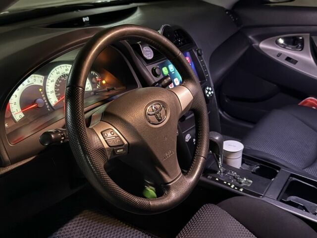 Черный Тойота Камри, объемом двигателя 2.4 л и пробегом 251 тыс. км за 11990 $, фото 11 на Automoto.ua