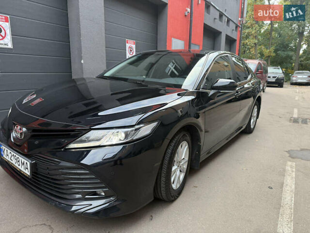 Тойота Камри 2018 в Киеве на Automoto.ua Черный Тойота Камри, объемом двигателя 2.5 л и пробегом 116 тыс. км за 19600 $, фото 1 на Automoto.ua