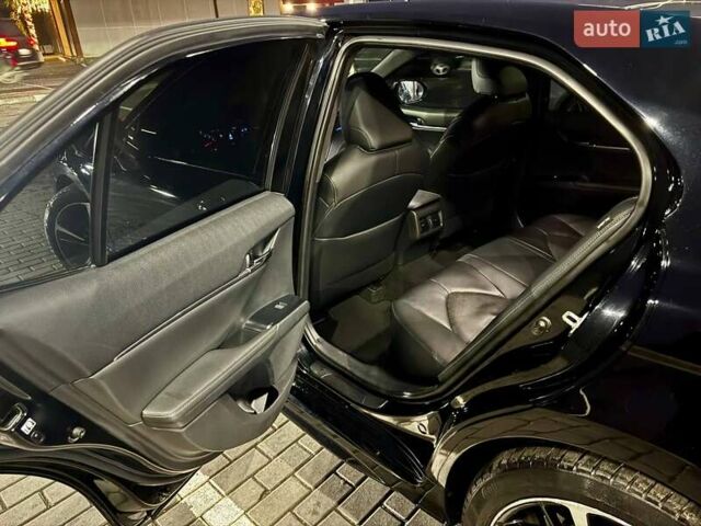 Чорний Тойота Камрі, об'ємом двигуна 3.46 л та пробігом 70 тис. км за 29999 $, фото 10 на Automoto.ua