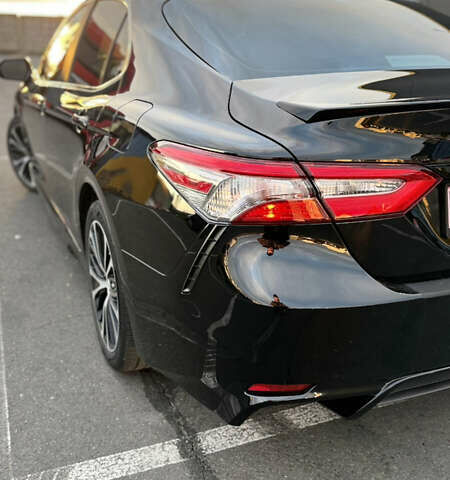 Тойота Камри 2018 в Киеве на Automoto.ua Черный Тойота Камри, объемом двигателя 2.49 л и пробегом 150 тыс. км за 19300 $, фото 6 на Automoto.ua