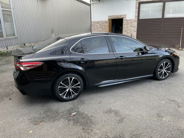 Черный Тойота Камри, объемом двигателя 2.5 л и пробегом 150 тыс. км за 17777 $, фото 2 на Automoto.ua