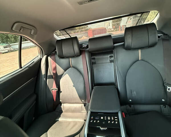 Черный Тойота Камри, объемом двигателя 2.4 л и пробегом 155 тыс. км за 23999 $, фото 1 на Automoto.ua