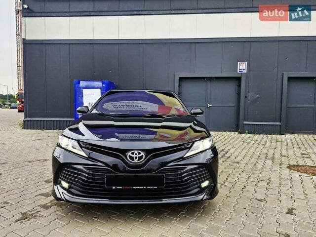 Чорний Тойота Камрі, об'ємом двигуна 2.49 л та пробігом 136 тис. км за 21900 $, фото 1 на Automoto.ua