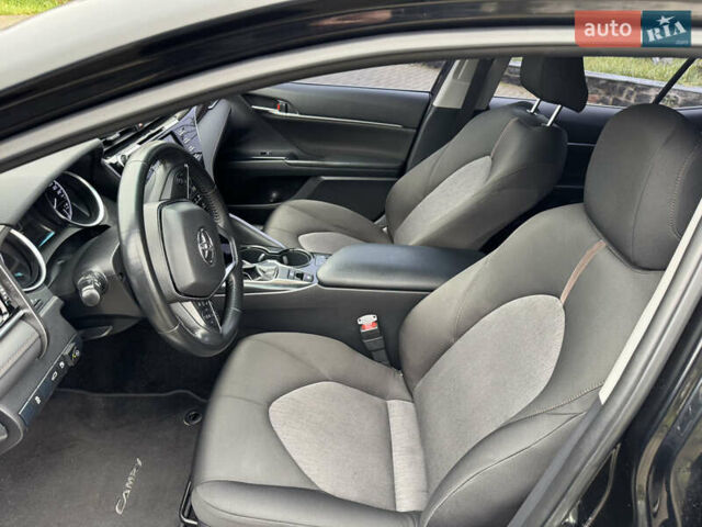 Черный Тойота Камри, объемом двигателя 2.49 л и пробегом 205 тыс. км за 22333 $, фото 9 на Automoto.ua