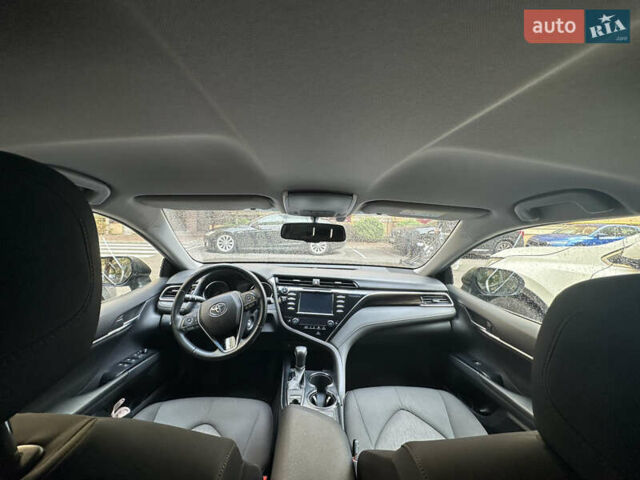 Тойота Камри 2018 в Киеве на Automoto.ua Черный Тойота Камри, объемом двигателя 2.5 л и пробегом 116 тыс. км за 19600 $, фото 5 на Automoto.ua