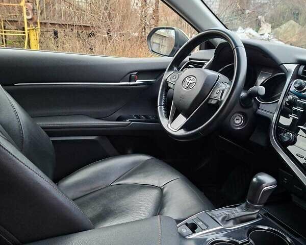 Чорний Тойота Камрі, об'ємом двигуна 2.49 л та пробігом 221 тис. км за 19900 $, фото 18 на Automoto.ua