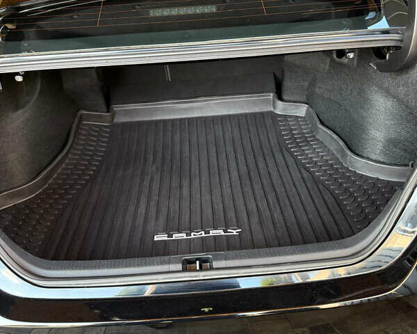 Чорний Тойота Камрі, об'ємом двигуна 2.5 л та пробігом 192 тис. км за 19500 $, фото 11 на Automoto.ua