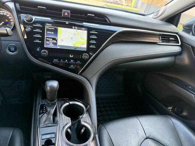 Тойота Камри 2018 в Кривом Роге на Automoto.ua Черный Тойота Камри, объемом двигателя 2.5 л и пробегом 189 тыс. км за 18900 $, фото 9 на Automoto.ua