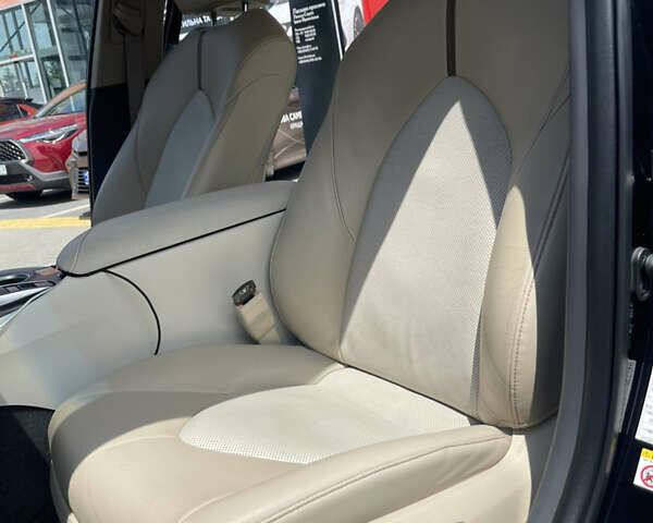 Чорний Тойота Камрі, об'ємом двигуна 2.49 л та пробігом 107 тис. км за 27000 $, фото 10 на Automoto.ua