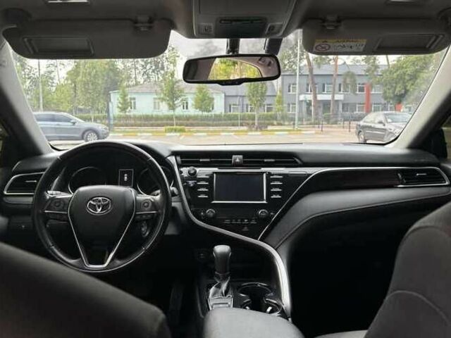 Тойота Камри 2018 в Киеве на Automoto.ua Черный Тойота Камри, объемом двигателя 2.5 л и пробегом 128 тыс. км за 16000 $, фото 5 на Automoto.ua