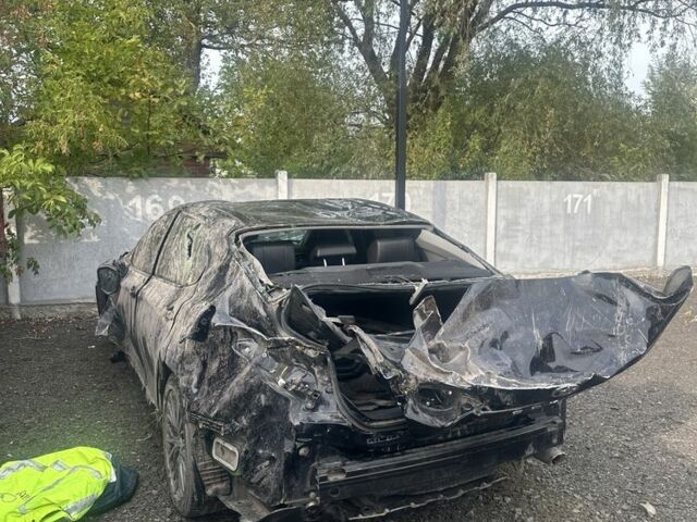 Чорний Тойота Камрі, об'ємом двигуна 2.5 л та пробігом 170 тис. км за 426 $, фото 2 на Automoto.ua