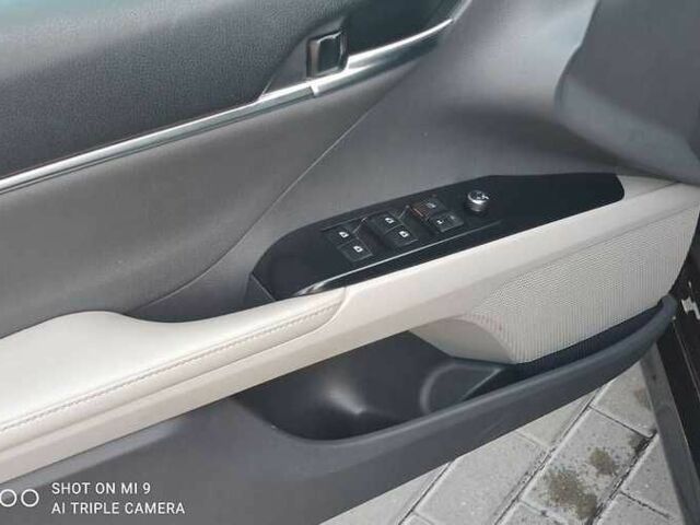 Тойота Камри 2018 в Киеве на Automoto.ua Черный Тойота Камри, объемом двигателя 2.5 л и пробегом 110 тыс. км за 16000 $, фото 11 на Automoto.ua