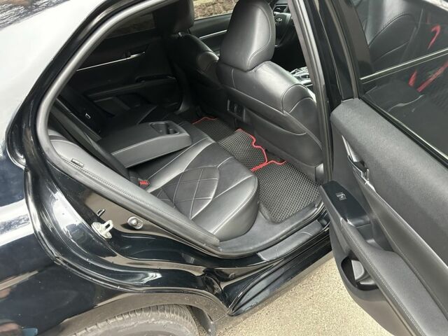 Чорний Тойота Камрі, об'ємом двигуна 2.5 л та пробігом 106 тис. км за 17700 $, фото 5 на Automoto.ua