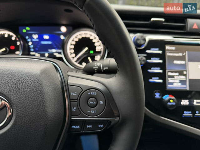 Чорний Тойота Камрі, об'ємом двигуна 2.49 л та пробігом 28 тис. км за 28800 $, фото 57 на Automoto.ua