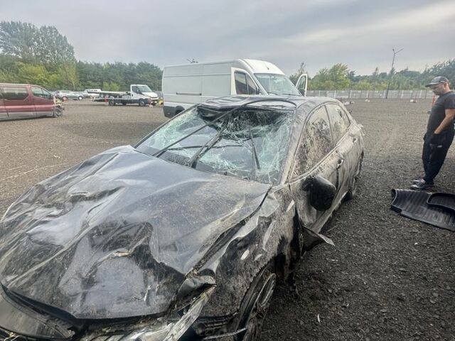 Чорний Тойота Камрі, об'ємом двигуна 2.5 л та пробігом 170 тис. км за 426 $, фото 1 на Automoto.ua