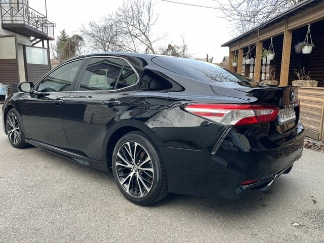 Черный Тойота Камри, объемом двигателя 2.5 л и пробегом 150 тыс. км за 17777 $, фото 3 на Automoto.ua