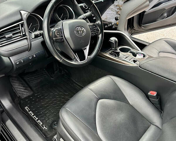 Черный Тойота Камри, объемом двигателя 2.49 л и пробегом 206 тыс. км за 23500 $, фото 42 на Automoto.ua