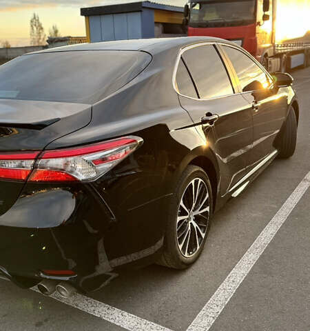 Тойота Камри 2018 в Киеве на Automoto.ua Черный Тойота Камри, объемом двигателя 2.49 л и пробегом 150 тыс. км за 19300 $, фото 5 на Automoto.ua