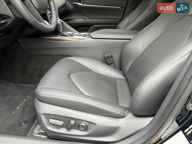 Чорний Тойота Камрі, об'ємом двигуна 2.49 л та пробігом 28 тис. км за 28800 $, фото 36 на Automoto.ua