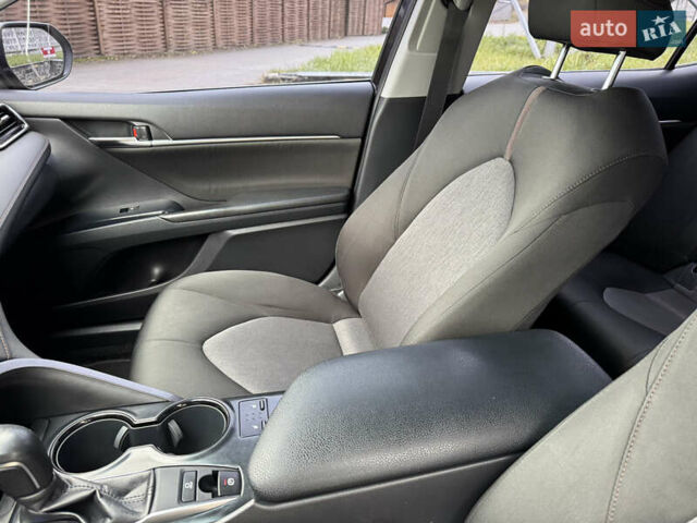 Черный Тойота Камри, объемом двигателя 2.49 л и пробегом 205 тыс. км за 22333 $, фото 10 на Automoto.ua