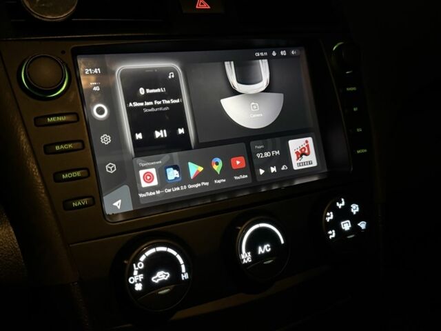 Черный Тойота Камри, объемом двигателя 2.4 л и пробегом 251 тыс. км за 11990 $, фото 16 на Automoto.ua