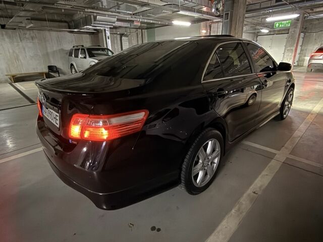 Черный Тойота Камри, объемом двигателя 2.4 л и пробегом 251 тыс. км за 11990 $, фото 6 на Automoto.ua