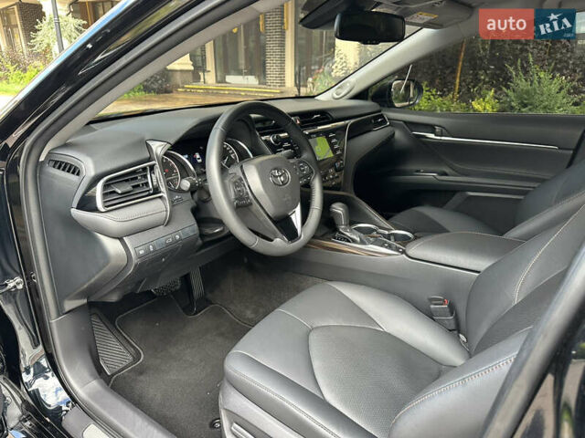 Черный Тойота Камри, объемом двигателя 2.5 л и пробегом 27 тыс. км за 29500 $, фото 24 на Automoto.ua