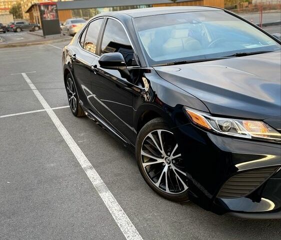 Черный Тойота Камри, объемом двигателя 2.5 л и пробегом 150 тыс. км за 19300 $, фото 2 на Automoto.ua