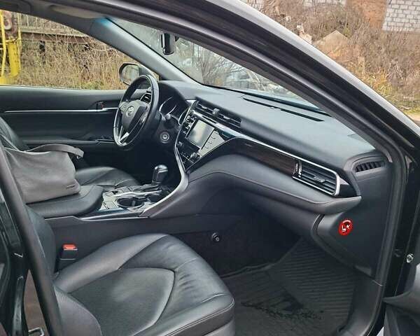 Чорний Тойота Камрі, об'ємом двигуна 2.49 л та пробігом 221 тис. км за 19900 $, фото 14 на Automoto.ua