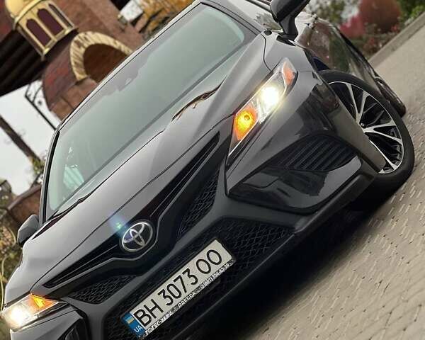 Черный Тойота Камри, объемом двигателя 2.49 л и пробегом 117 тыс. км за 19999 $, фото 2 на Automoto.ua