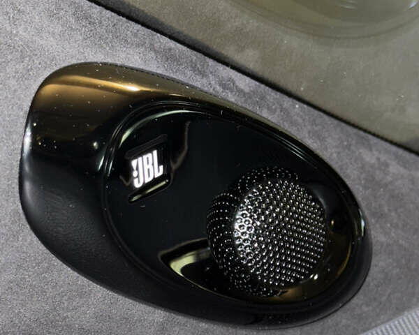 Чорний Тойота Камрі, об'ємом двигуна 2.49 л та пробігом 180 тис. км за 30000 $, фото 28 на Automoto.ua