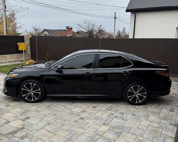 Чорний Тойота Камрі, об'ємом двигуна 2.5 л та пробігом 192 тис. км за 19500 $, фото 7 на Automoto.ua